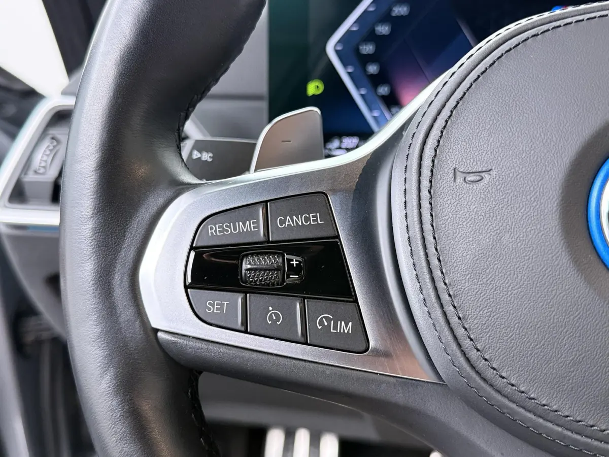 330e | Stoelverstelling elektrisch | SoH 96% | Harman/Kardon | Head-up | Trekhaak