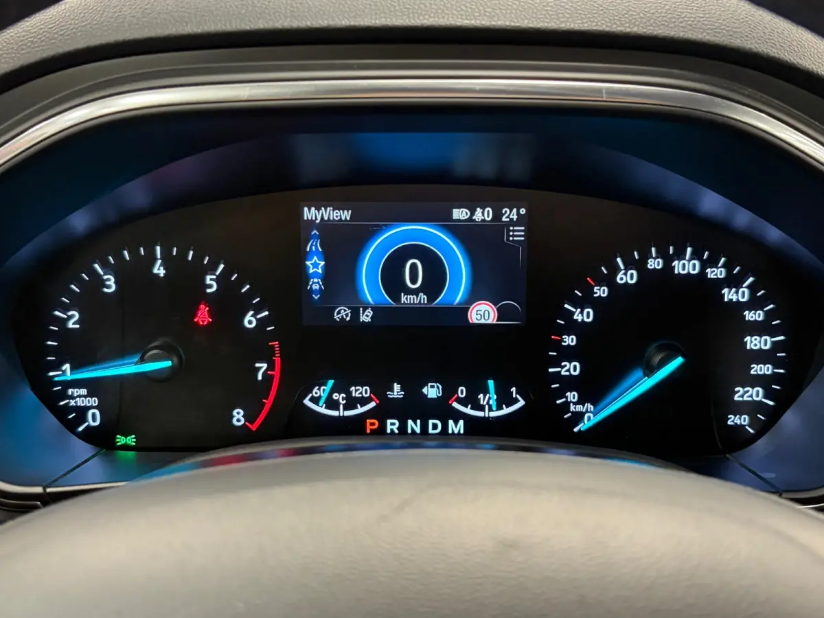1.5 EcoBoost*Automaat*Head-up*Winter-Pakket*elect-Klep*Apple-Carplay*PDC*