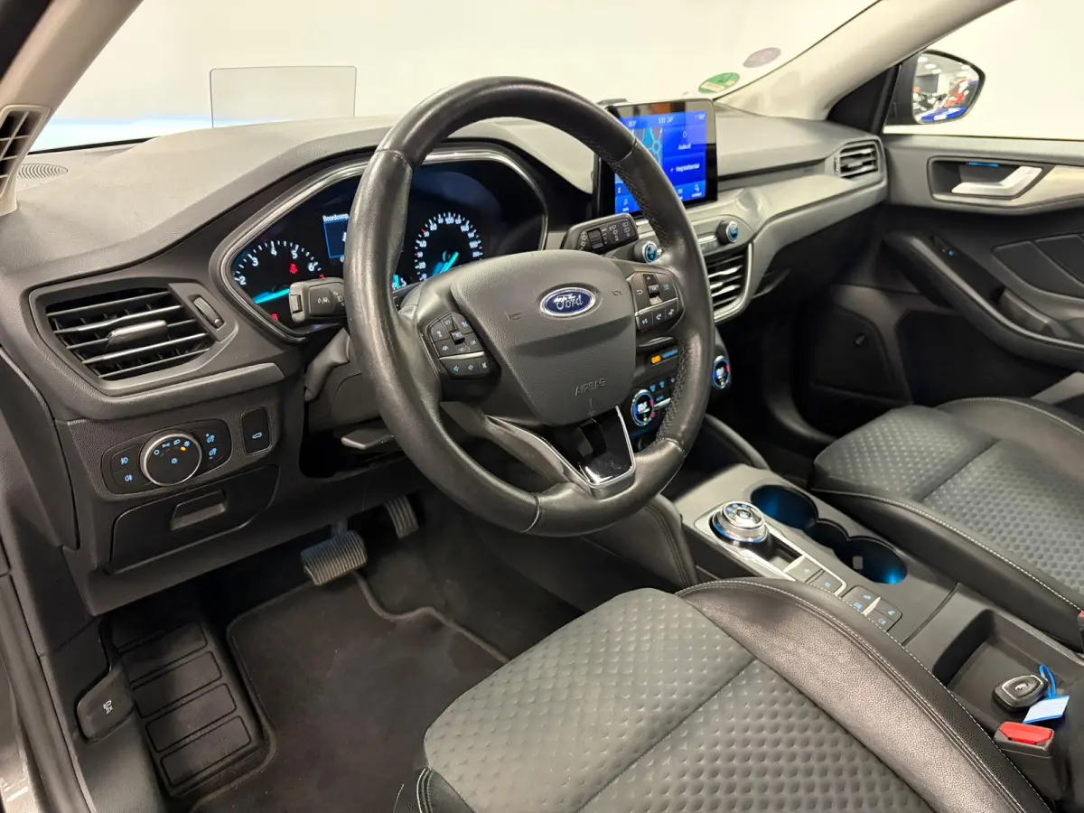 1.5 EcoBoost*Automaat*Head-up*Winter-Pakket*elect-Klep*Apple-Carplay*PDC*