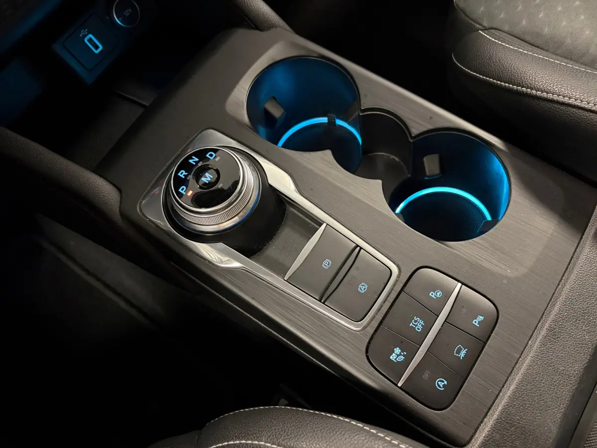 1.5 EcoBoost*Automaat*Head-up*Winter-Pakket*elect-Klep*Apple-Carplay*PDC*