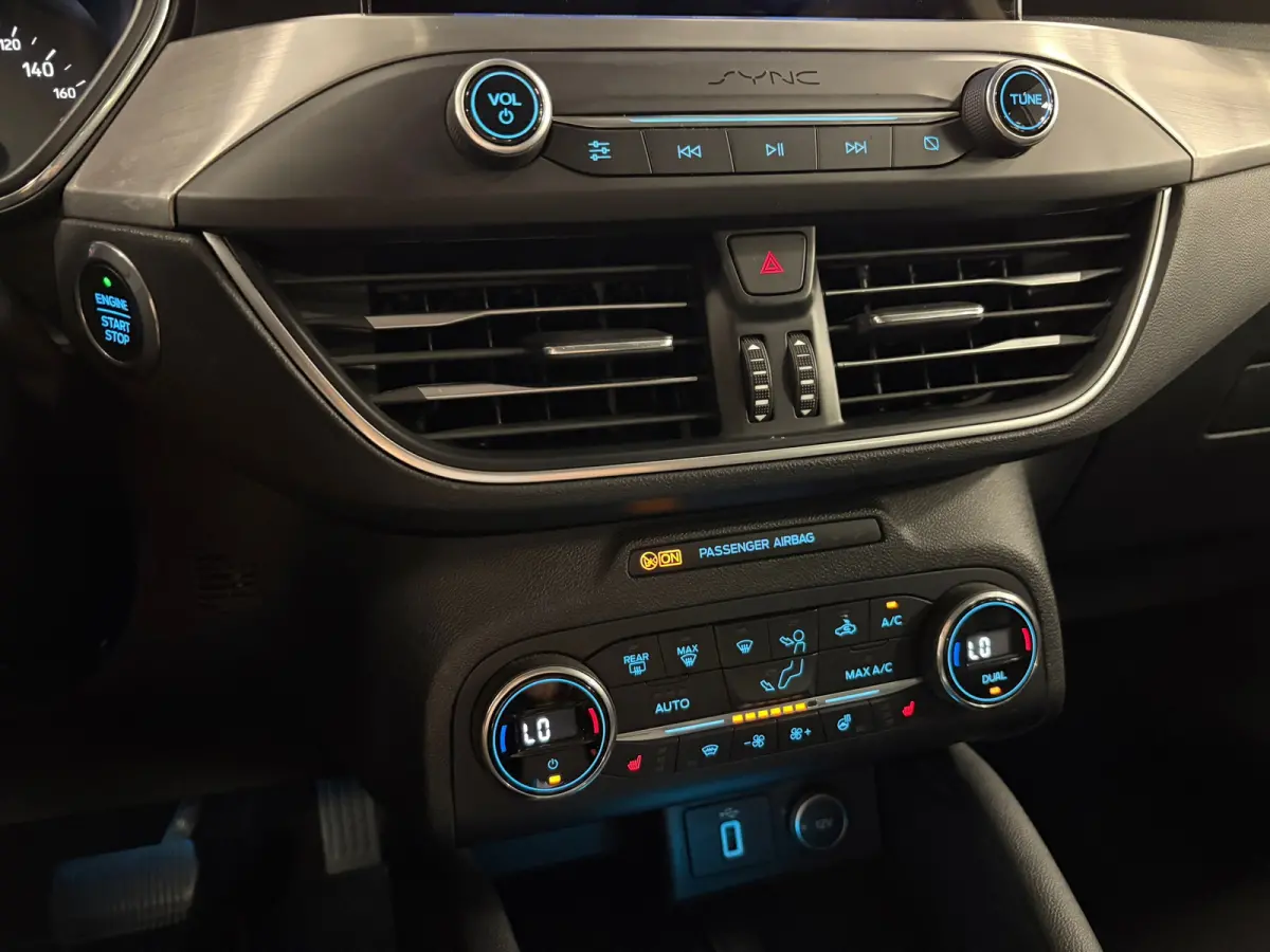 1.5 EcoBoost*Automaat*Head-up*Winter-Pakket*elect-Klep*Apple-Carplay*PDC*