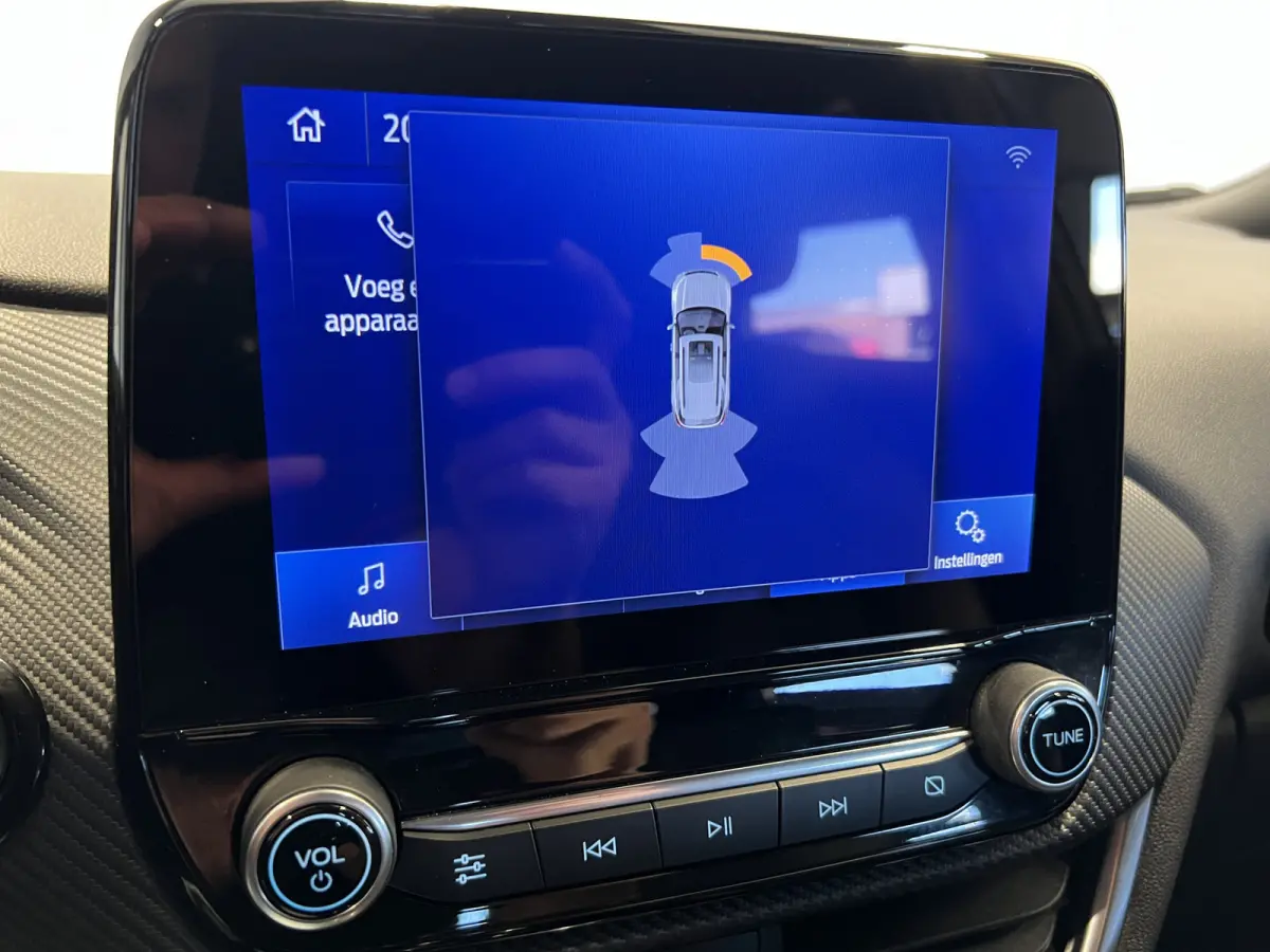 1.0 EcoBoost ST-Line X | Navigatie/Android/Apple Carplay | LM Velgen 18" | Cruise Control | Achteruitrijcamera | LED Koplampen | Airco |