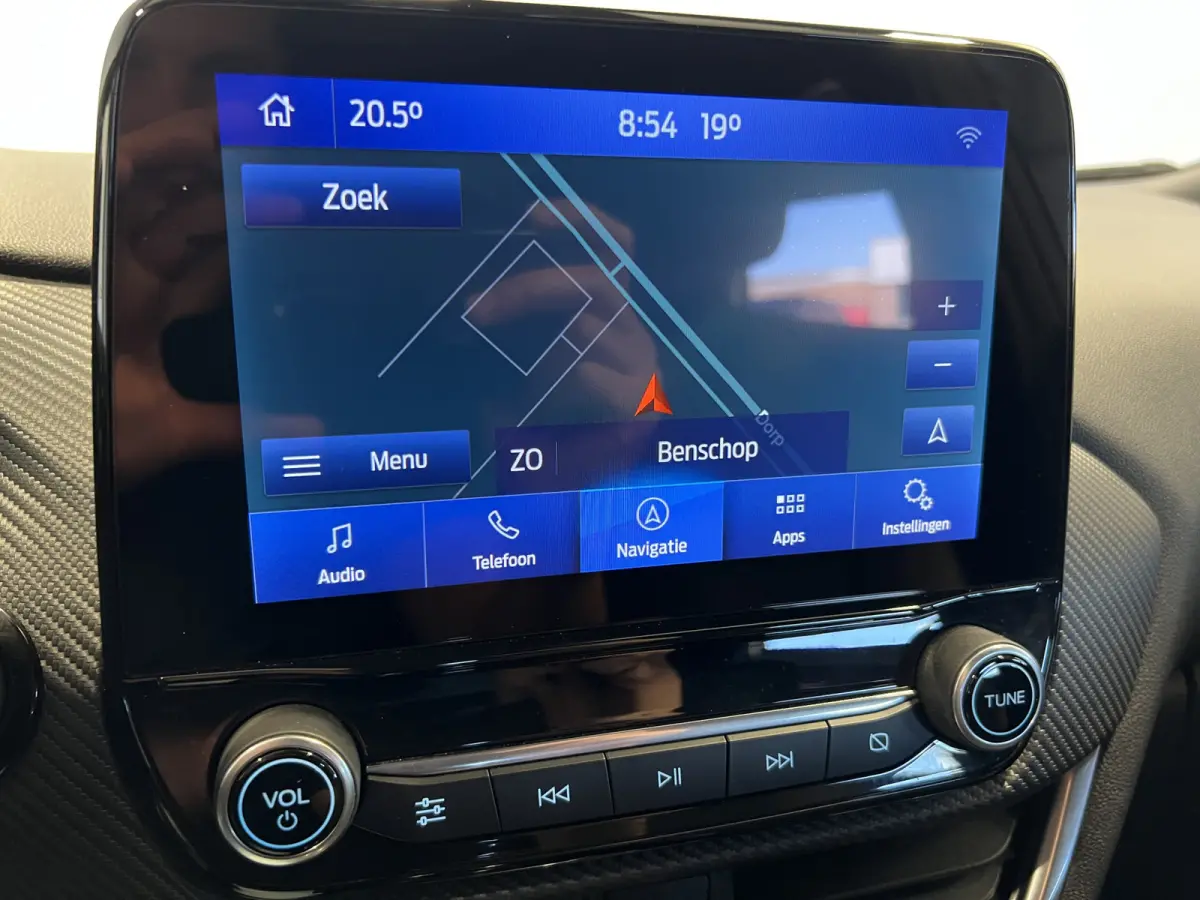1.0 EcoBoost ST-Line X | Navigatie/Android/Apple Carplay | LM Velgen 18" | Cruise Control | Achteruitrijcamera | LED Koplampen | Airco |