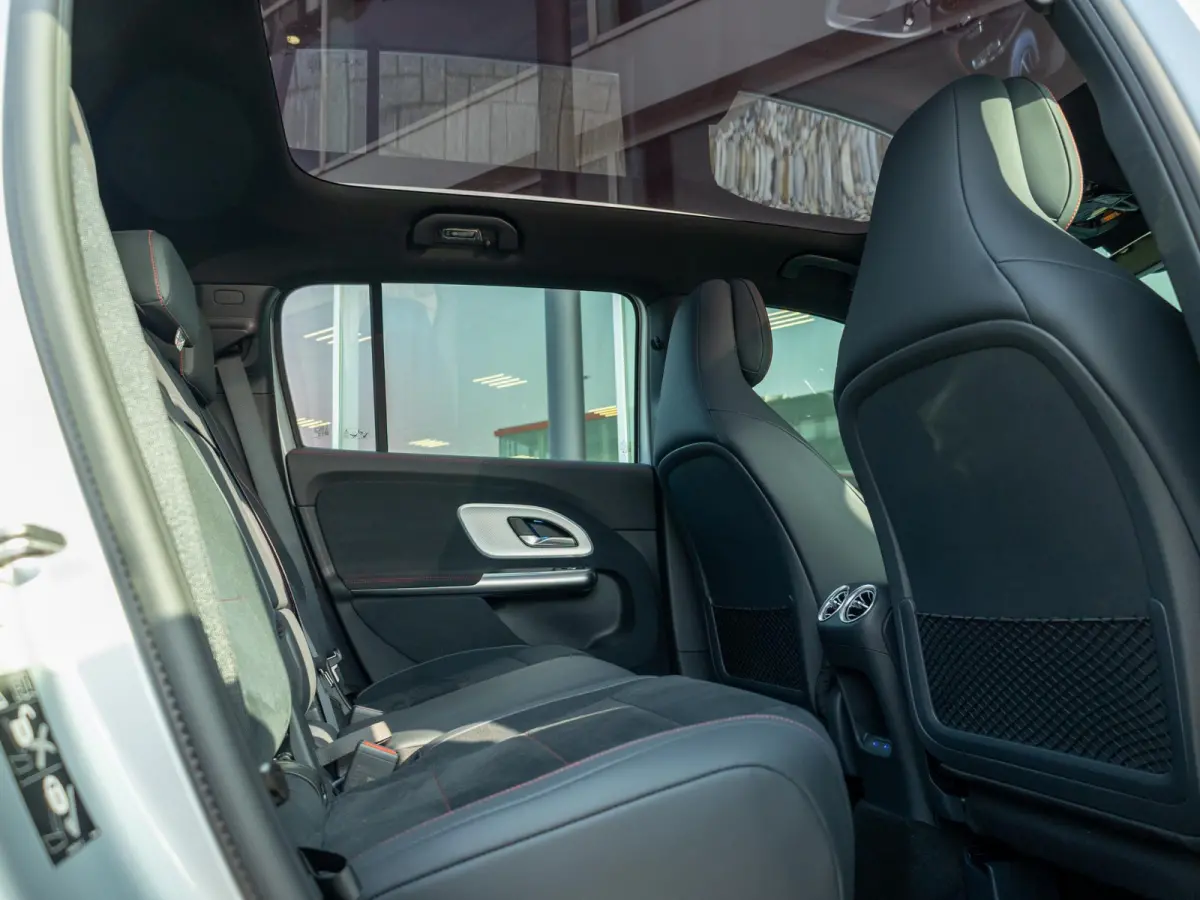 250+ Business Solution AMG 85.5 kWh Premium