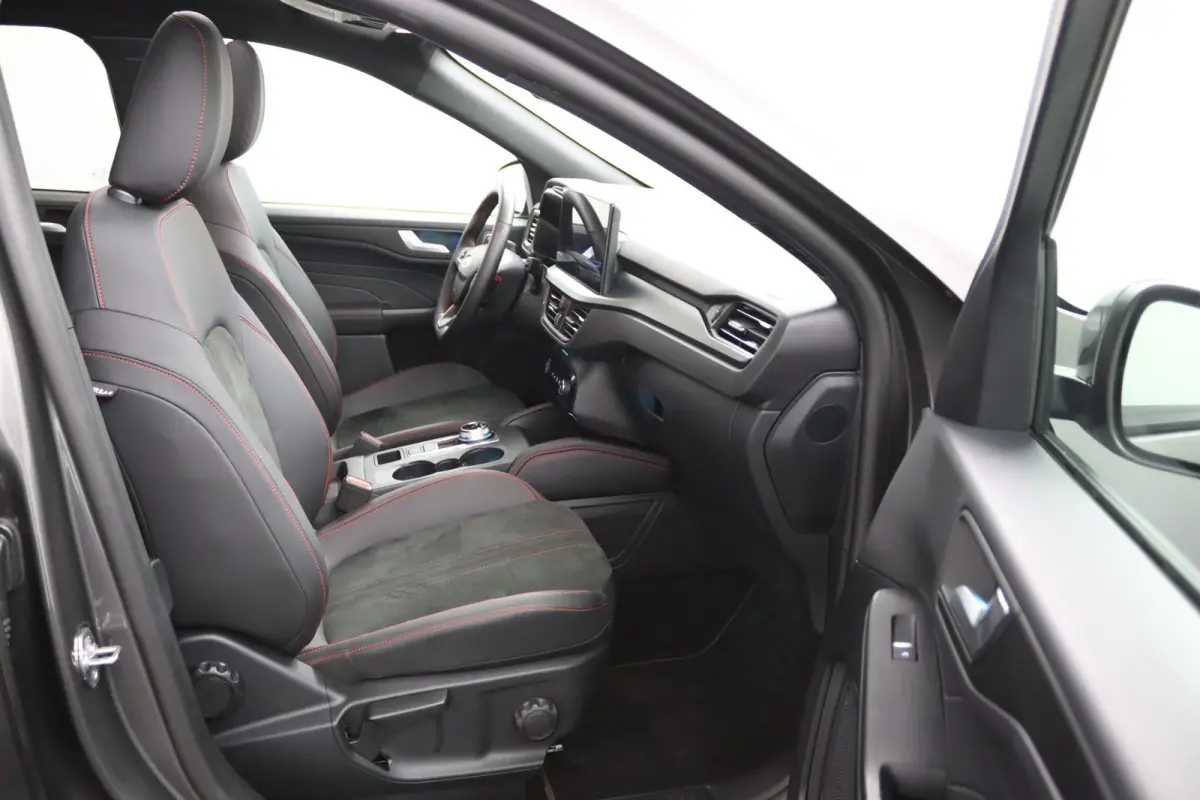 2.5 PHEV ST-Line X | Panoramadak | Trekhaak | B&O Audio | 360 Camera | CarPlay/Andorid Auto | Adaptive Cruise | BLIS | Keyless
