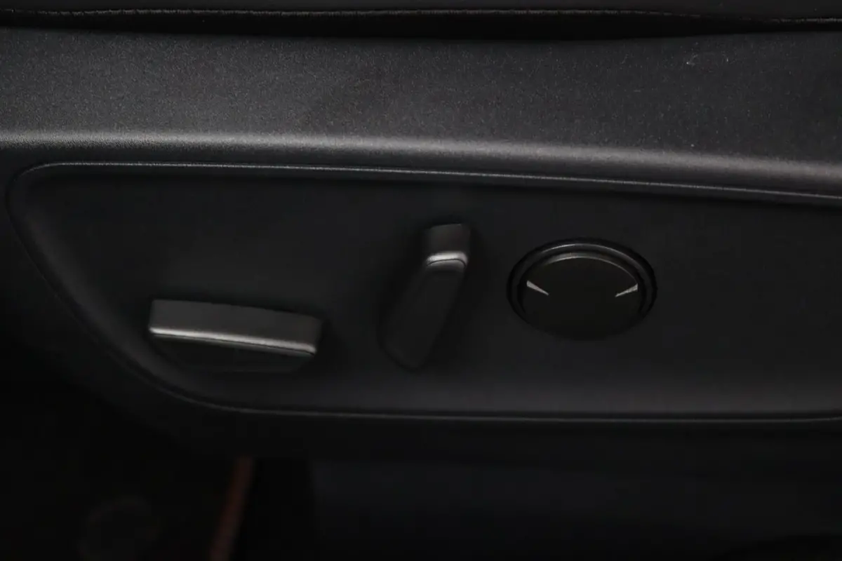 2.5 PHEV ST-Line X | Panoramadak | Trekhaak | B&O Audio | 360 Camera | CarPlay/Andorid Auto | Adaptive Cruise | BLIS | Keyless