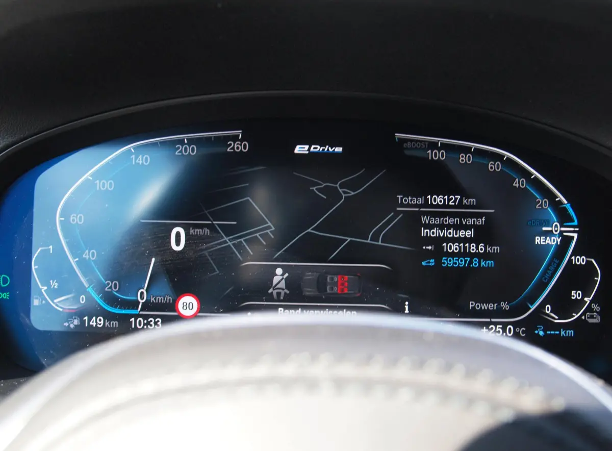 xDrive30e Business Edition Plus | Facelift Model | M-Pakket | 360 Camera | Harman Kardon | Trekhaak | LED-Laser | 21 Inch |