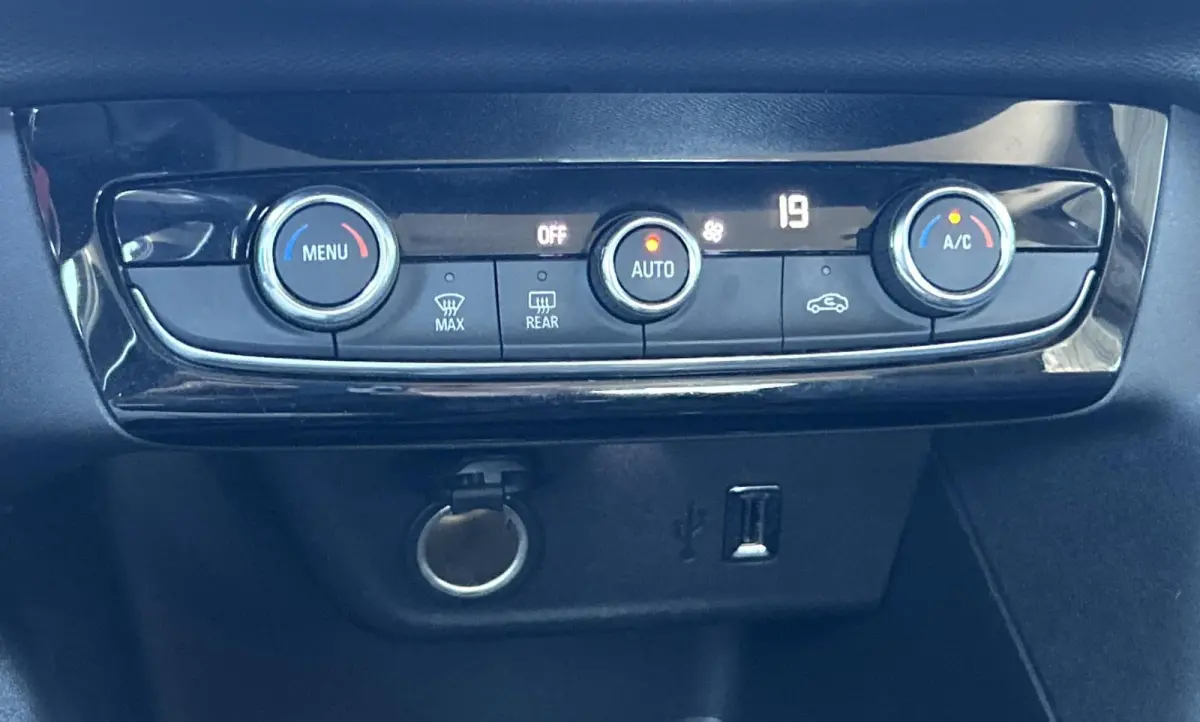 1.2 Elegance 102PK | Onderhoudshistorie | NL AUTO | NAP | Navigatie | Carplay | Climate Control | Cruise Control | Armsteun | 2 Sleutels |