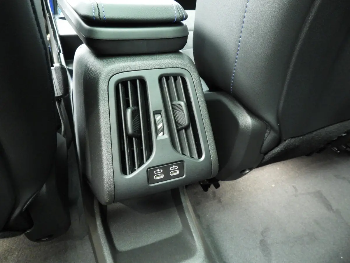 xDrive25e | M-Sportpakket | LED | HUD | Active cruise | Panoramadak | Trekhaak | Keyles go | DAB | Harman-kardon sound | Alu 20 inch