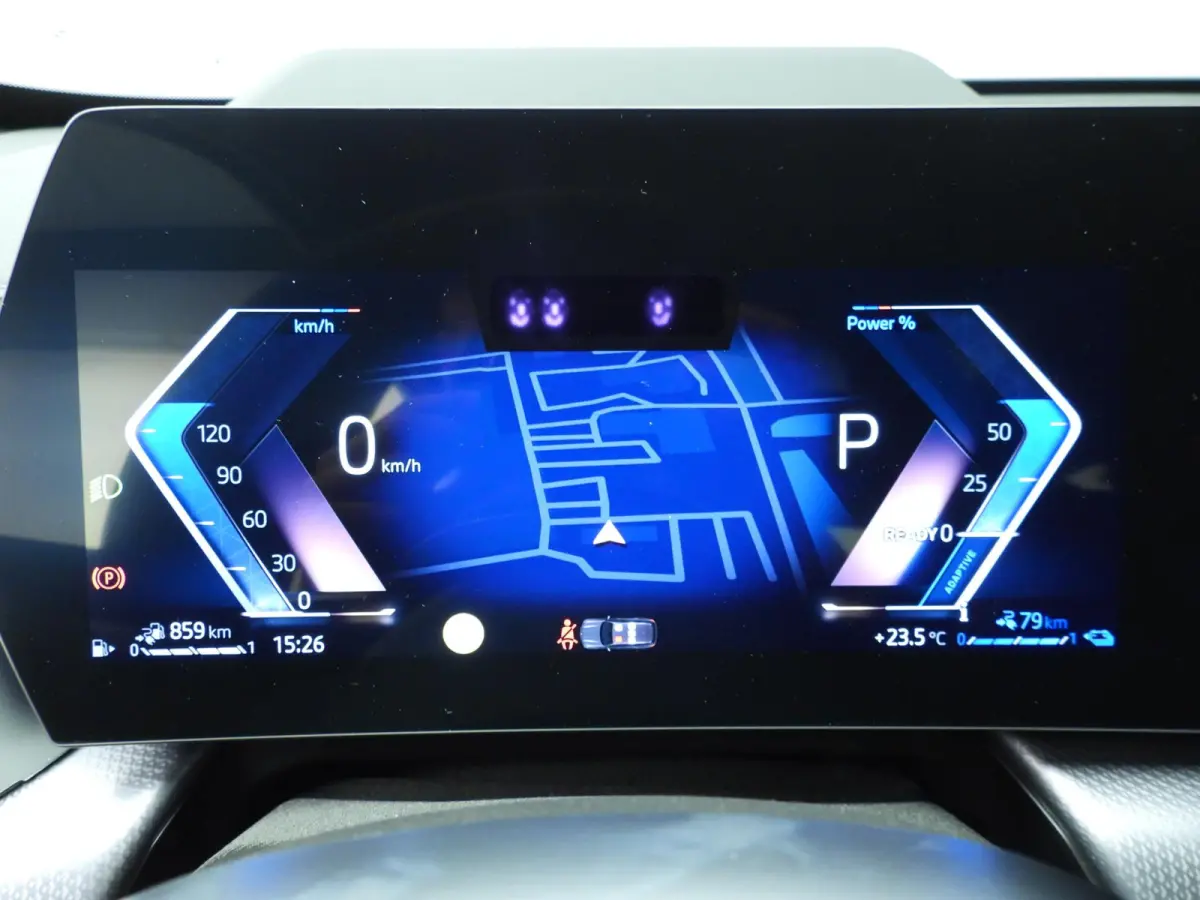 xDrive25e | M-Sportpakket | LED | HUD | Active cruise | Panoramadak | Trekhaak | Keyles go | DAB | Harman-kardon sound | Alu 20 inch