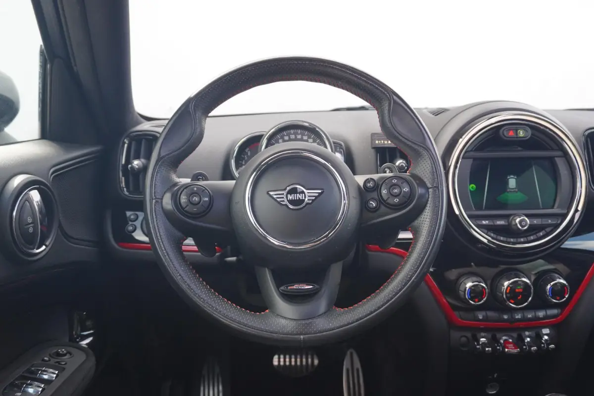 Cooper S Hammersmith | John Cooper Works Uitvoering | Panoramadak | Comfort Access | Driving Assistant