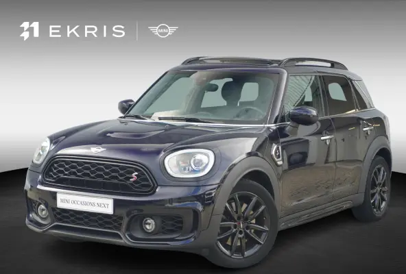 Cooper S Hammersmith | John Cooper Works Uitvoering | Panoramadak | Comfort Access | Driving Assistant