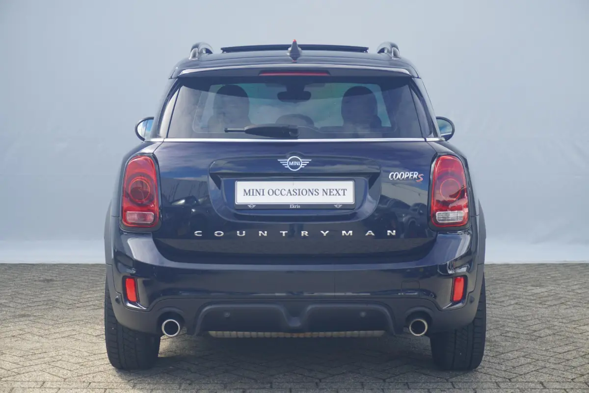 Cooper S Hammersmith | John Cooper Works Uitvoering | Panoramadak | Comfort Access | Driving Assistant