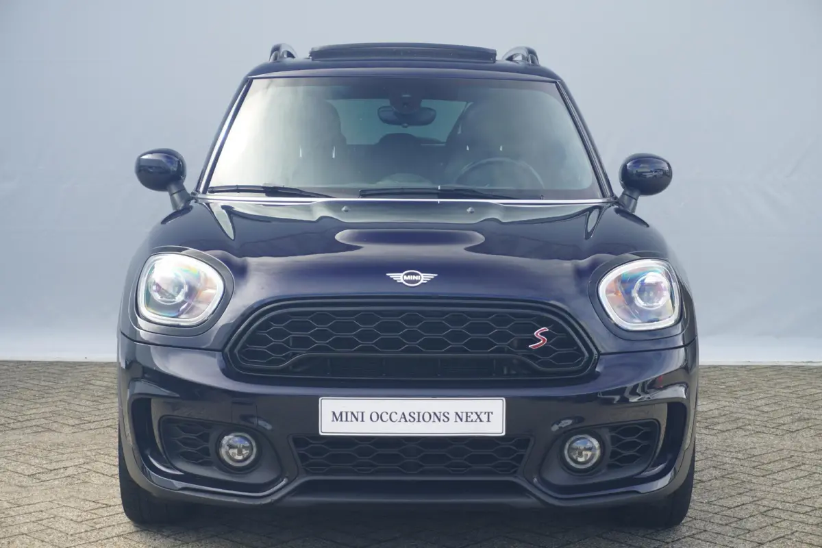 Cooper S Hammersmith | John Cooper Works Uitvoering | Panoramadak | Comfort Access | Driving Assistant