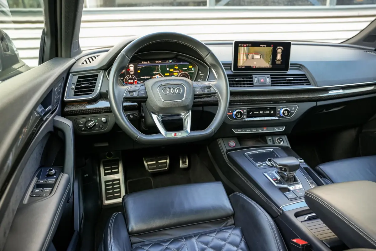 3.0 TDI SQ5 quattro Panoramadak Luchtvering B&O Carbon Adapt. Cruise 360Cam Memory 21''LM