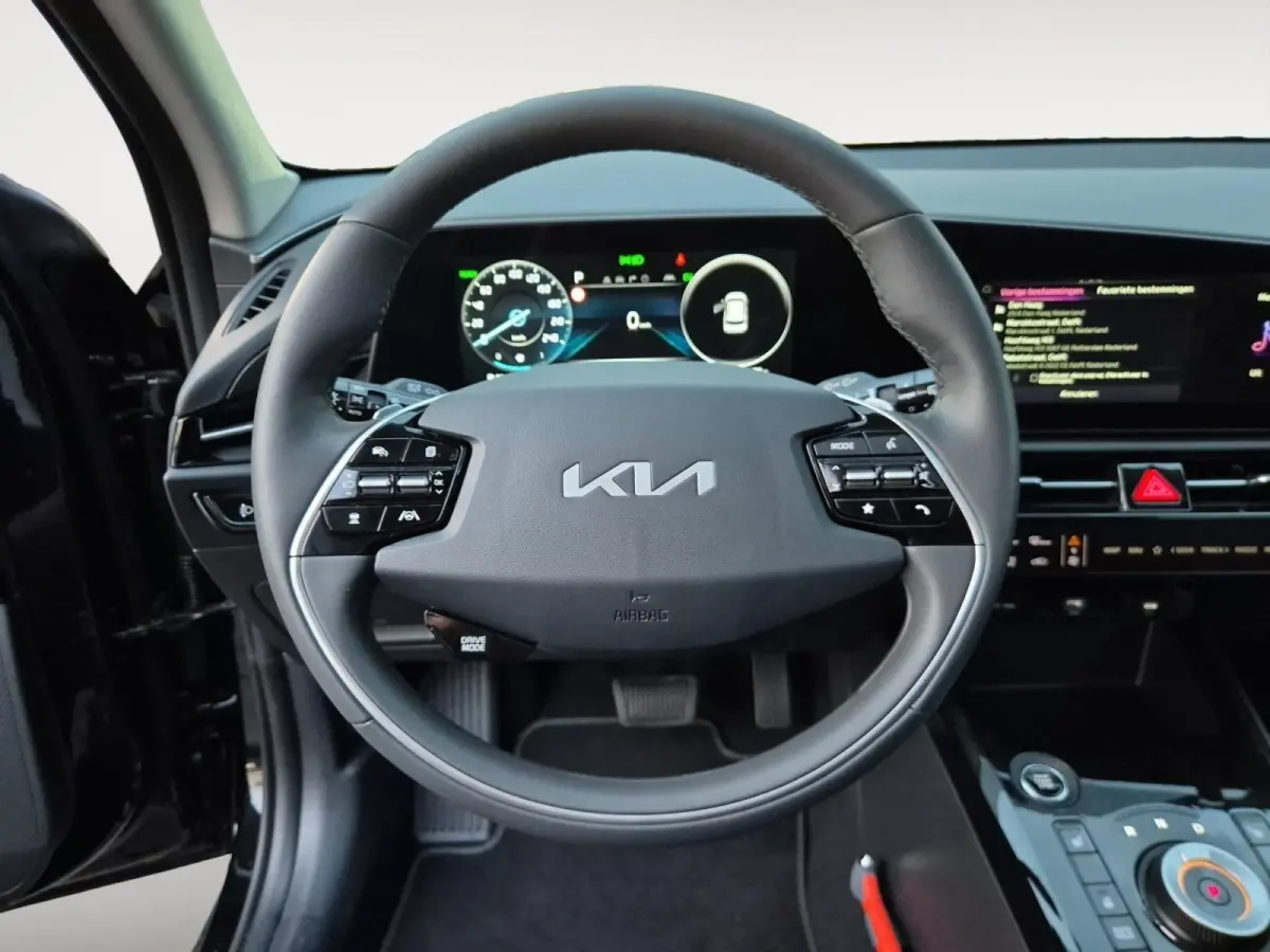 1.6 GDi Hybrid DynamicPlusLine | Climate Control | Navigatie | Open Dak | Leer | Stoelverwarming | Stuurverwarming | Elektrische Kofferbak |