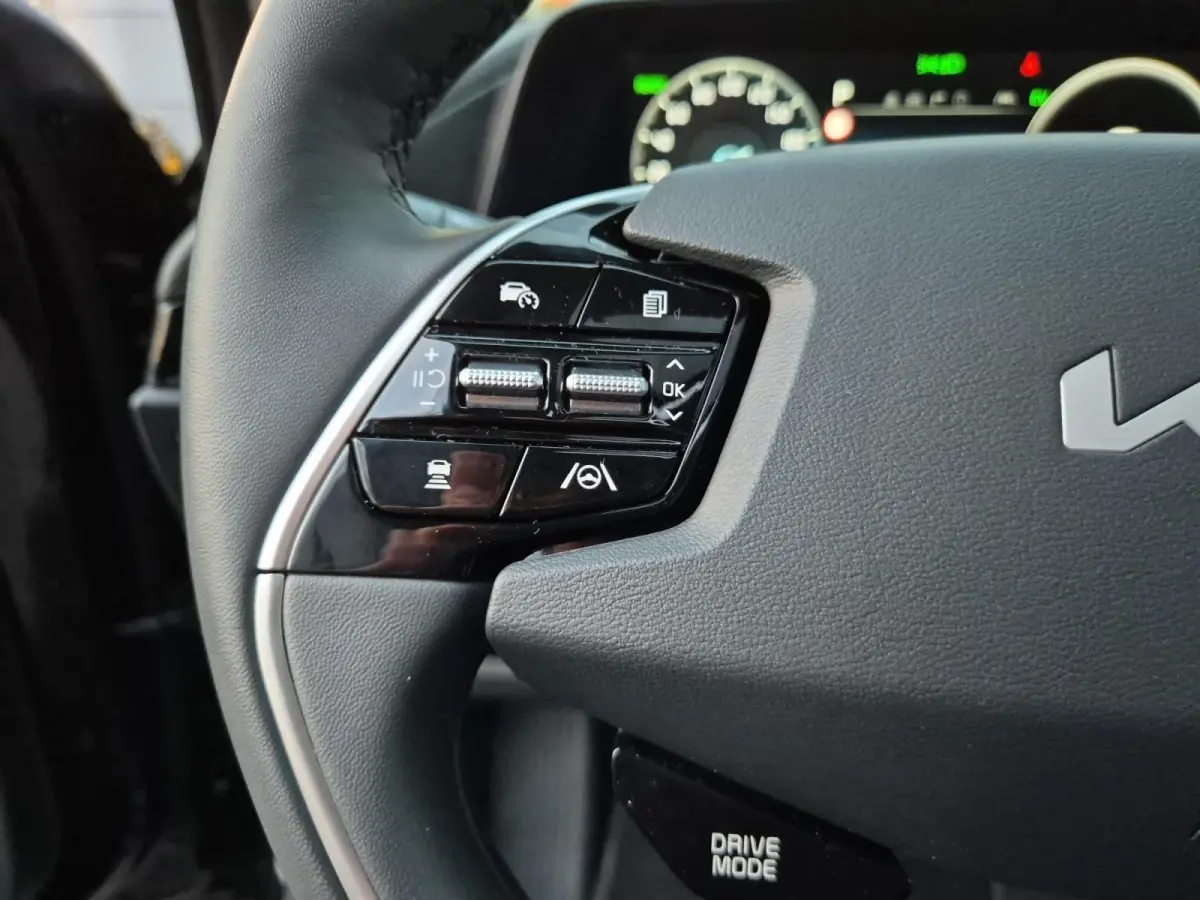1.6 GDi Hybrid DynamicPlusLine | Climate Control | Navigatie | Open Dak | Leer | Stoelverwarming | Stuurverwarming | Elektrische Kofferbak |