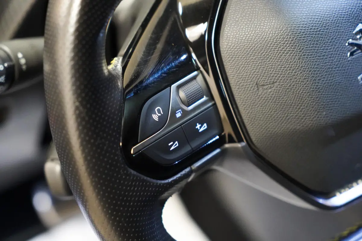1.2 PureTech GT Pano|360Camera|Keyless|Carplay|LED|3D Cockpit