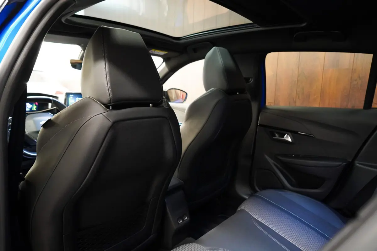 1.2 PureTech GT Pano|360Camera|Keyless|Carplay|LED|3D Cockpit