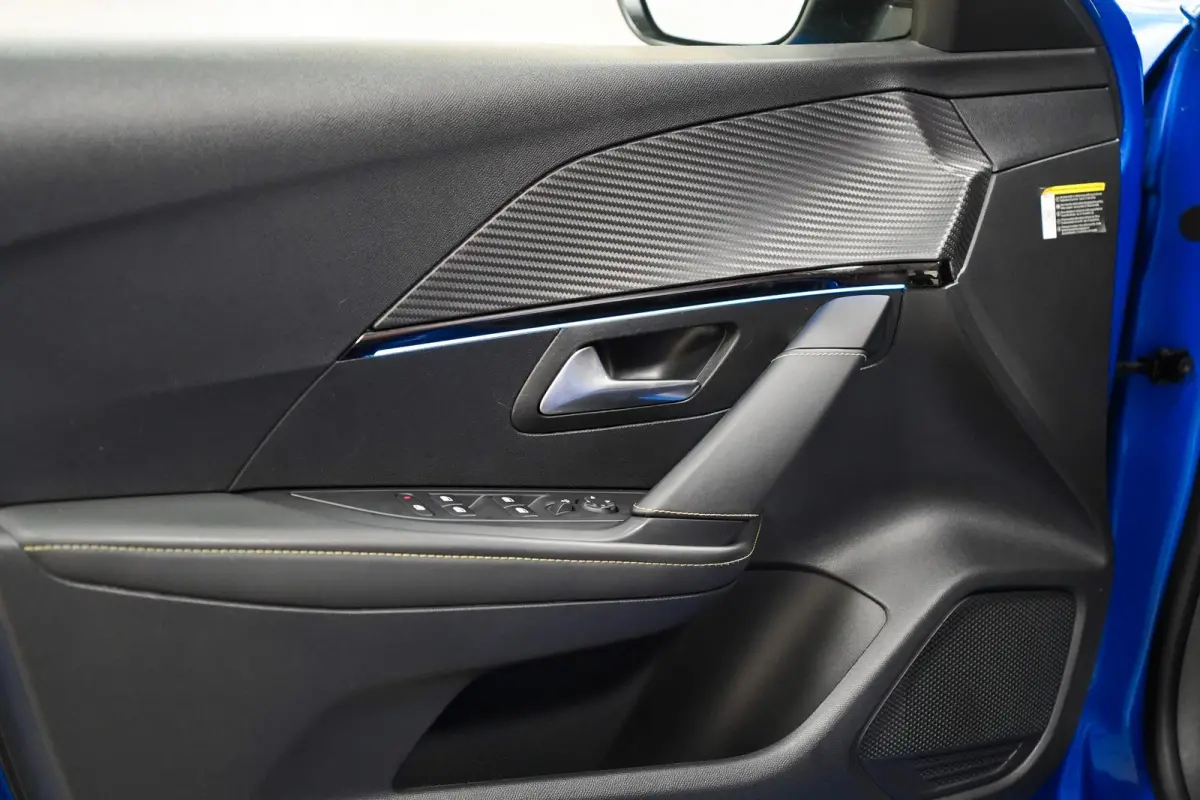 1.2 PureTech GT Pano|360Camera|Keyless|Carplay|LED|3D Cockpit