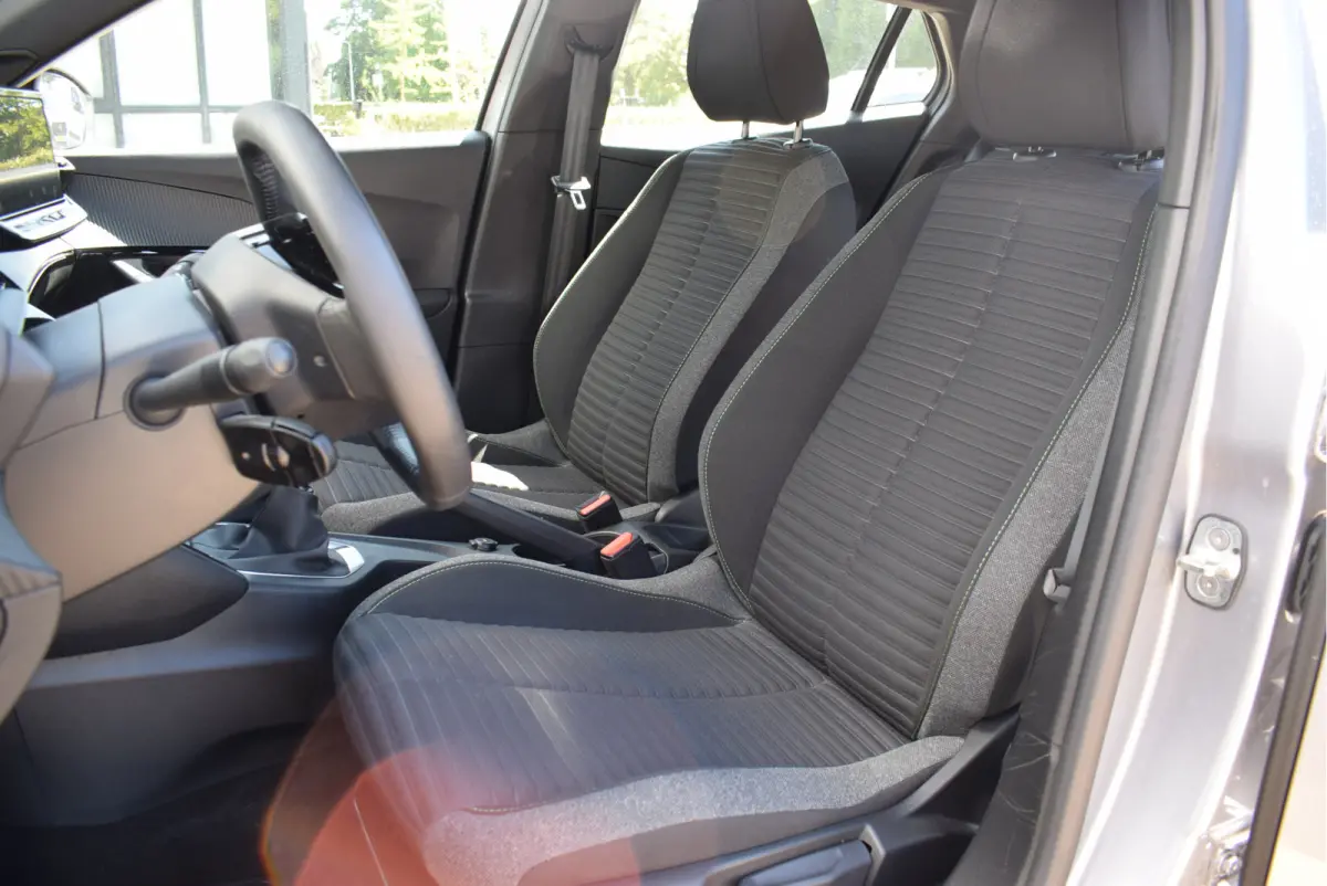 1.2 Active 100PK | NL-Auto | Camera | Apple Carplay/Android Auto