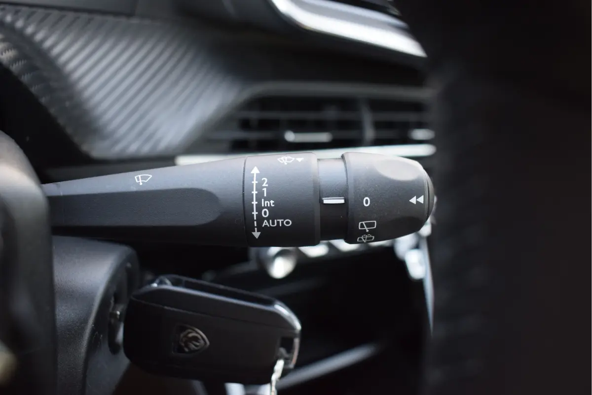 1.2 Active 100PK | NL-Auto | Camera | Apple Carplay/Android Auto