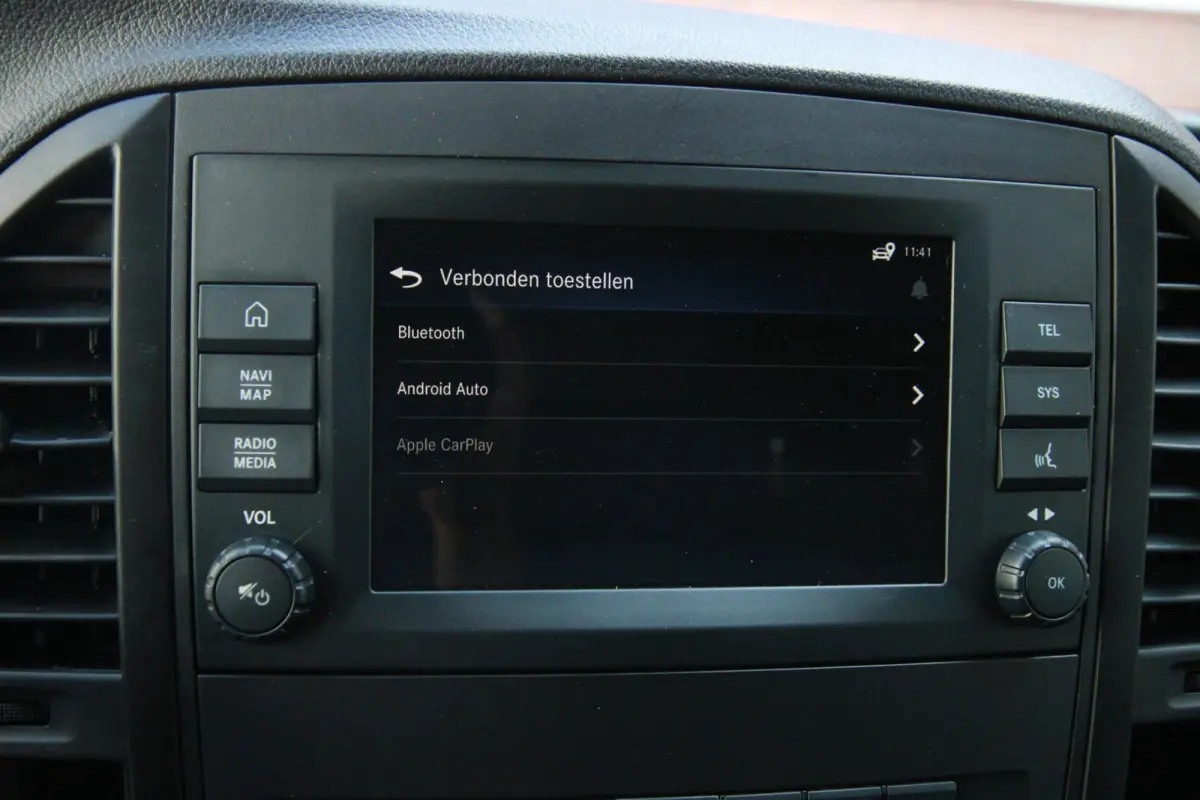 E-Vito Extra Lang 90 kWh / 92% SOH / WLTP 365KM / Carplay / Navi / Camera