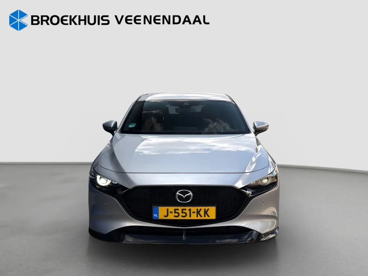 2.0 e-SkyActiv-X M Hybrid 180 Luxury | BOSE | HUD | Camera | Adap. Cruise | Leder | Stoelverwarming
