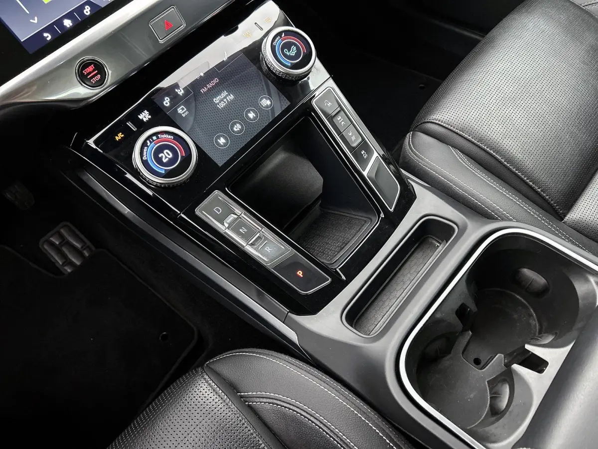 EV400 S 90 kWh | LEER | 360 CAMERA | MERIDIAN AUDIO | NAVIGATIE | ELEKTRISCHE BESTUURDERSSTOEL MET GEHEUGEN