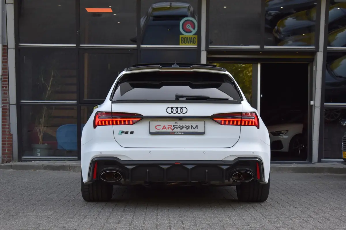 RS 6 TFSI quattro performance Pano Urban Carbon Stoelkoel B&O Leder