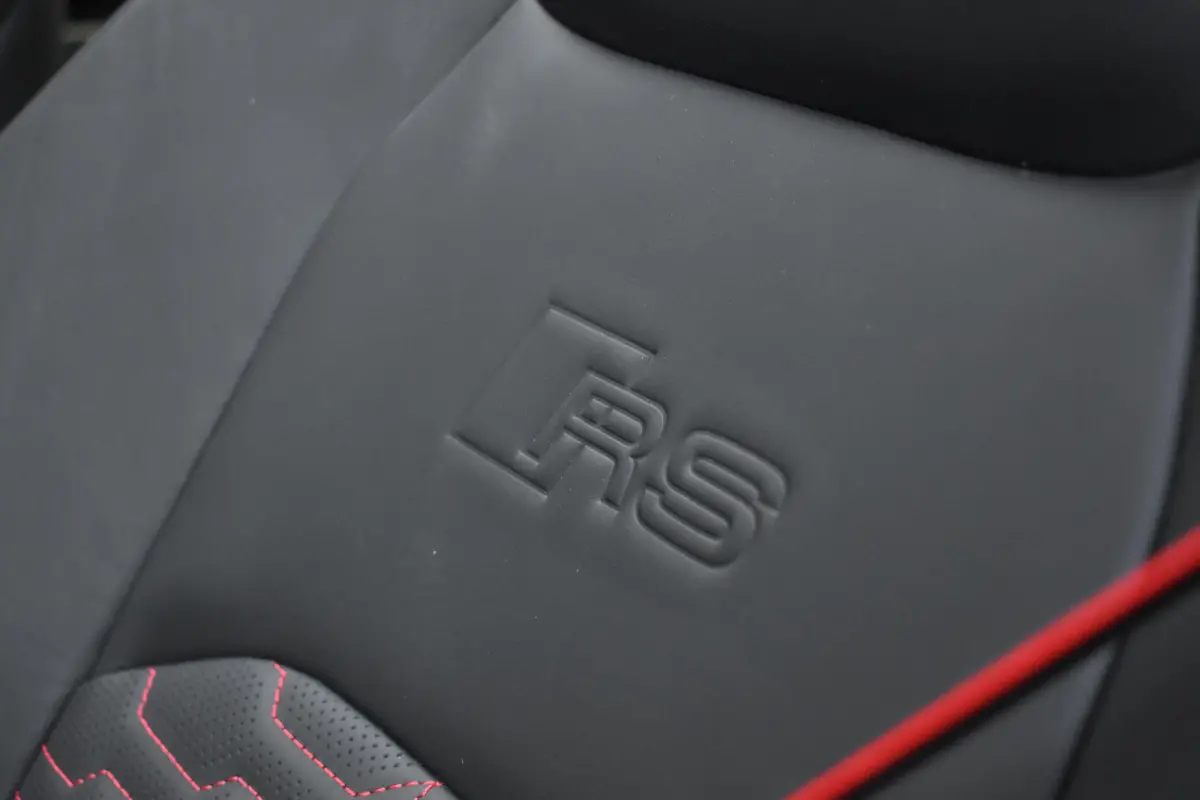 RS 6 TFSI quattro performance Pano Urban Carbon Stoelkoel B&O Leder