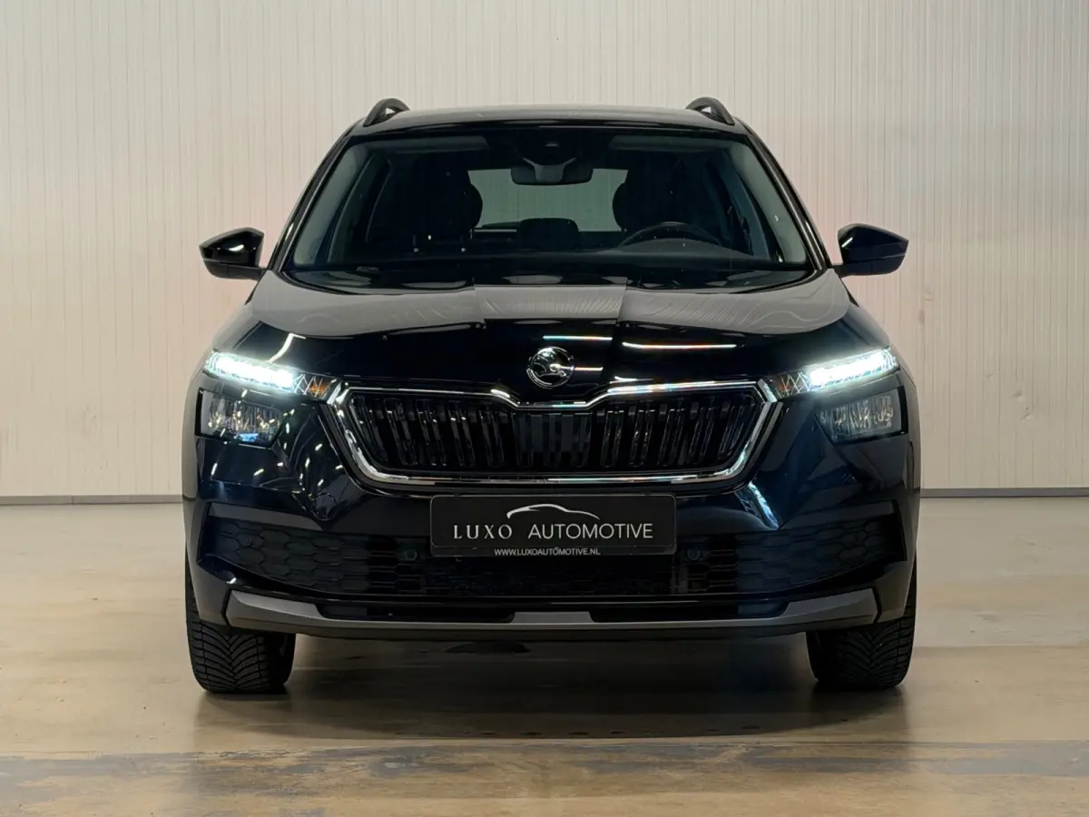 1.0 TSI Sport Business | ACC | CARPLAY | TREKHAAK | AUTOMAAT