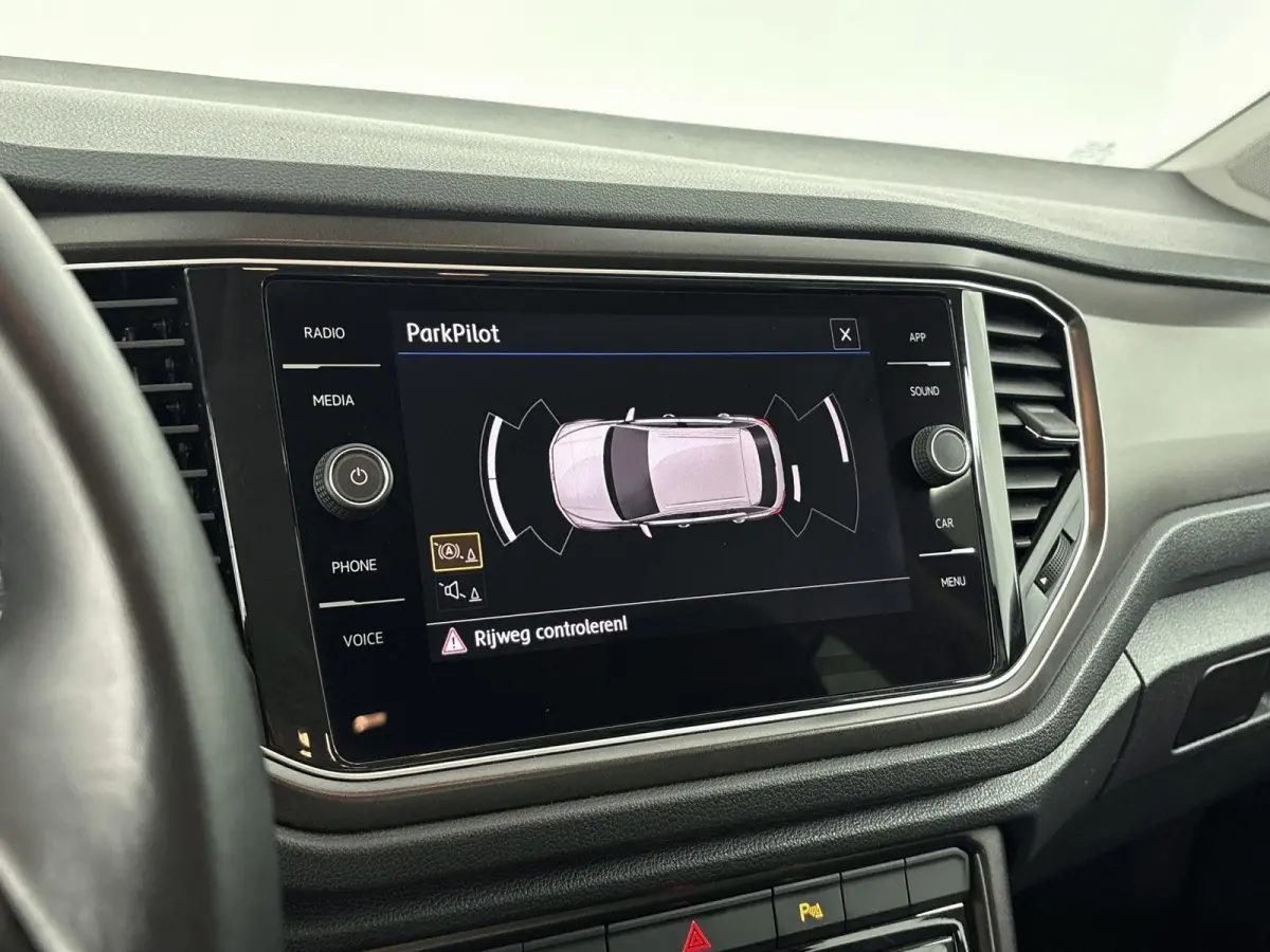 1.0 TSI Style Origineel Nederlands | Trekhaak | Apple Carplay | Android Auto | Parkeersensoren Voor en Achter
