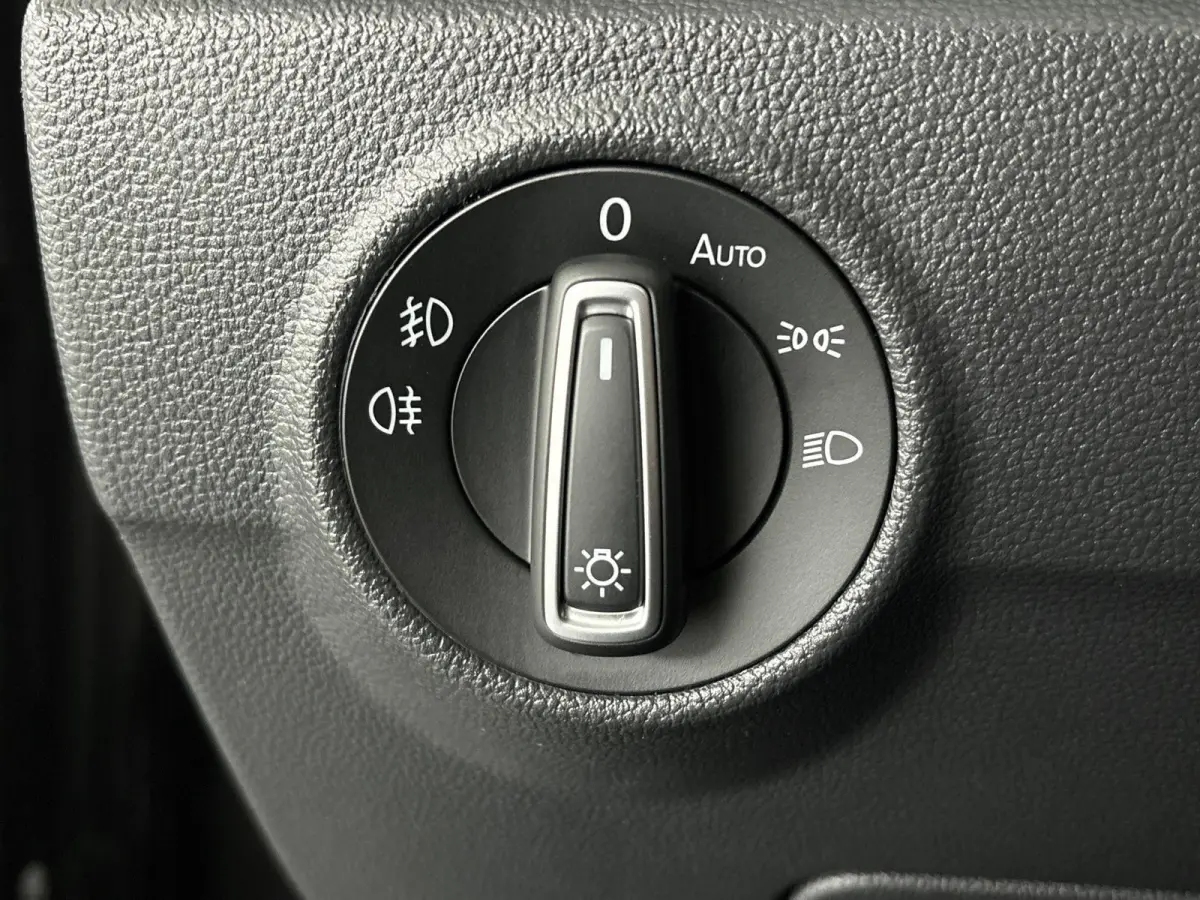 1.0 TSI Style Origineel Nederlands | Trekhaak | Apple Carplay | Android Auto | Parkeersensoren Voor en Achter