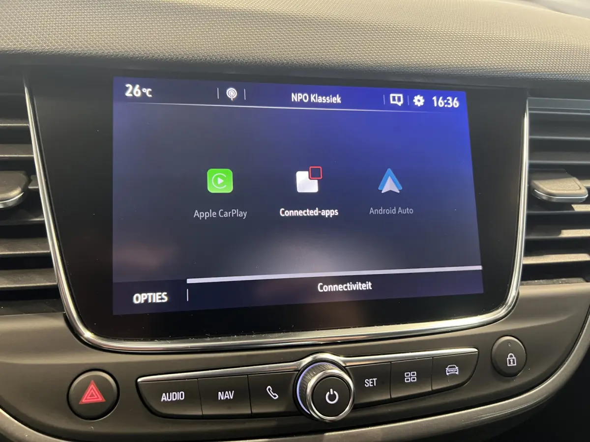 1.2 Turbo Elegance | Navigatie/Android/Apple Carplay | LMV16" | Cruise Control | PDC Voor en Achter | Airco | DAB |
