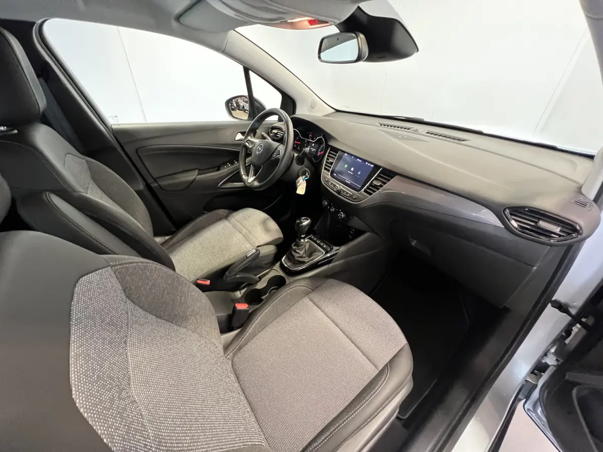 1.2 Turbo Elegance | Navigatie/Android/Apple Carplay | LMV16" | Cruise Control | PDC Voor en Achter | Airco | DAB |