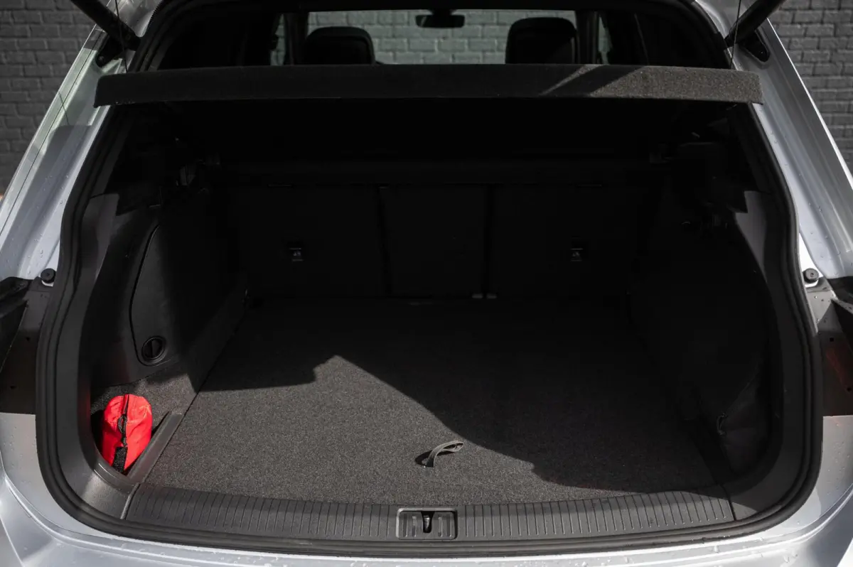1.4 TSI eHybrid R-Line PANO TREKHAAK ACC STUURVERWARMING