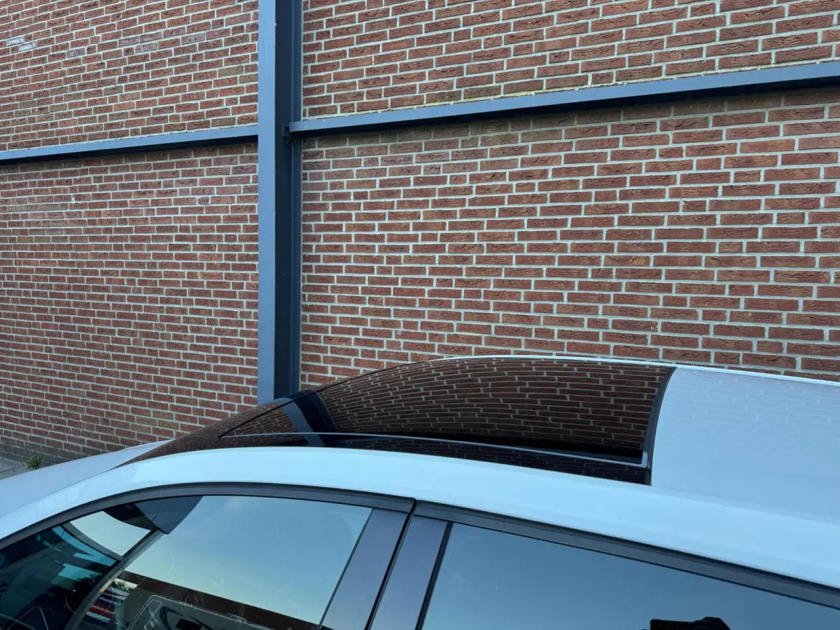 1.2 TSI Highline | Panoramadak | Xenon | Stoelverwarming | Navi/Carplay/Android | Keyles | 1e eigenaar |