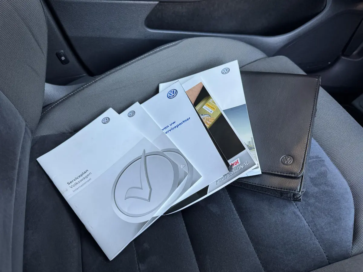 1.2 TSI Highline | Panoramadak | Xenon | Stoelverwarming | Navi/Carplay/Android | Keyles | 1e eigenaar |