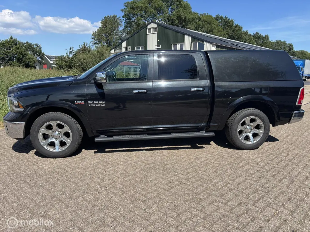 1500 Laramie Crew Cab 4x4