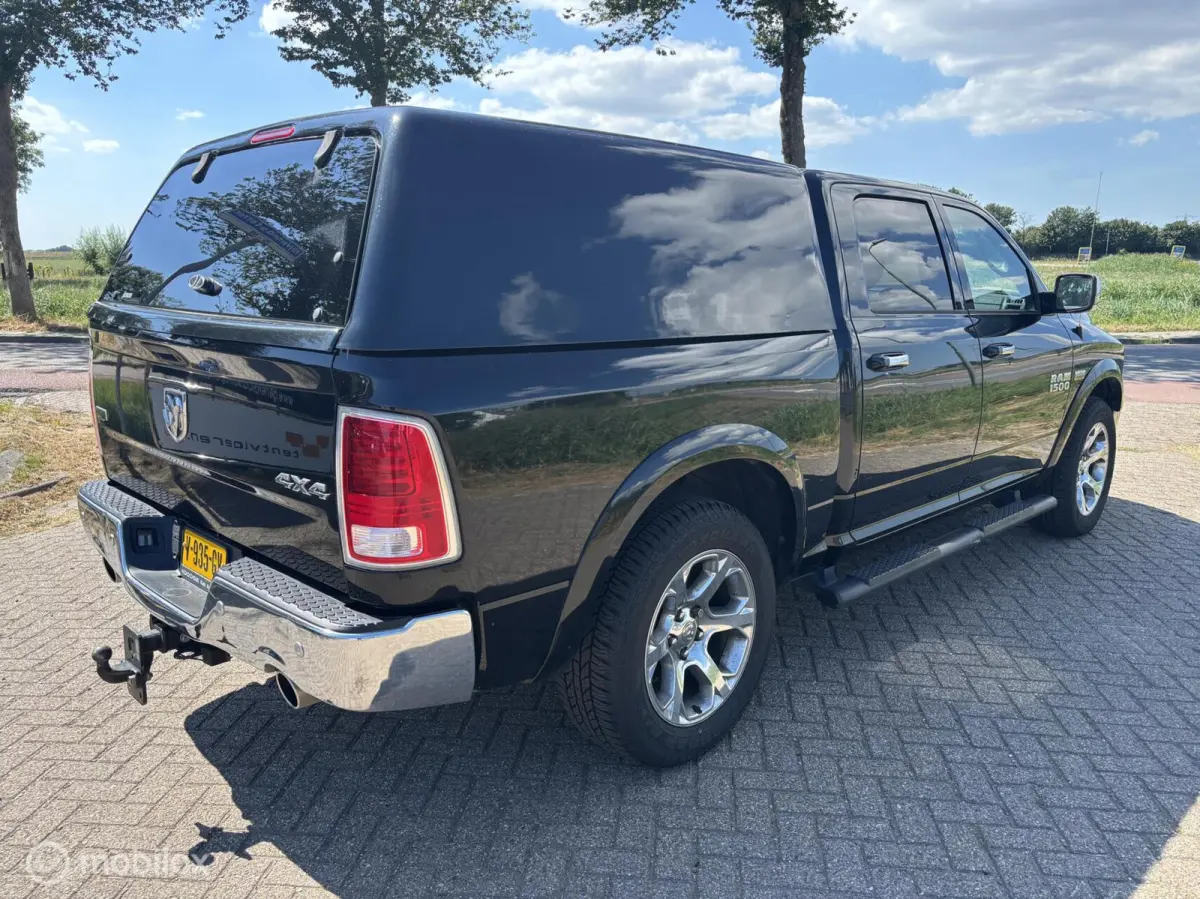 1500 Laramie Crew Cab 4x4