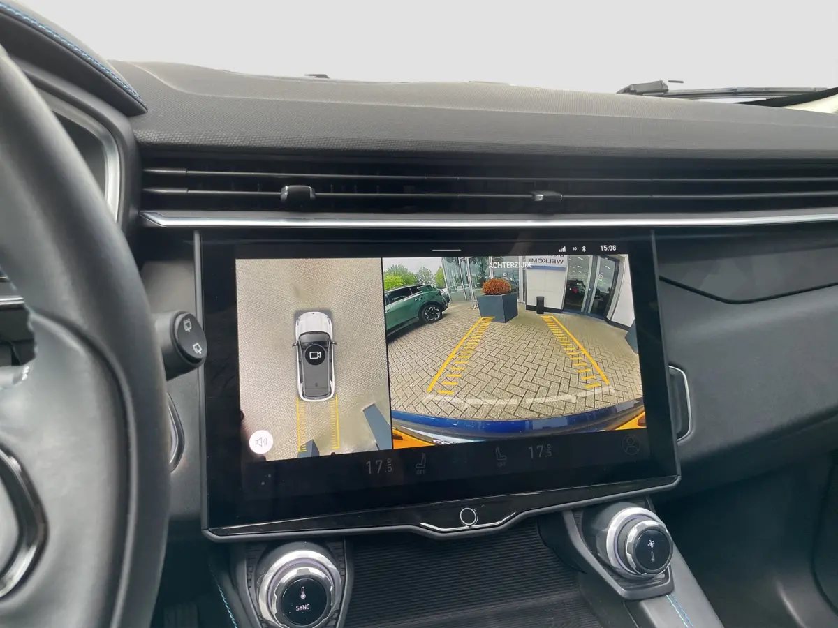 1.5 261PK | Org. NL | BTW- Auto | Pano | Adap. Cruise | Apple Carplay