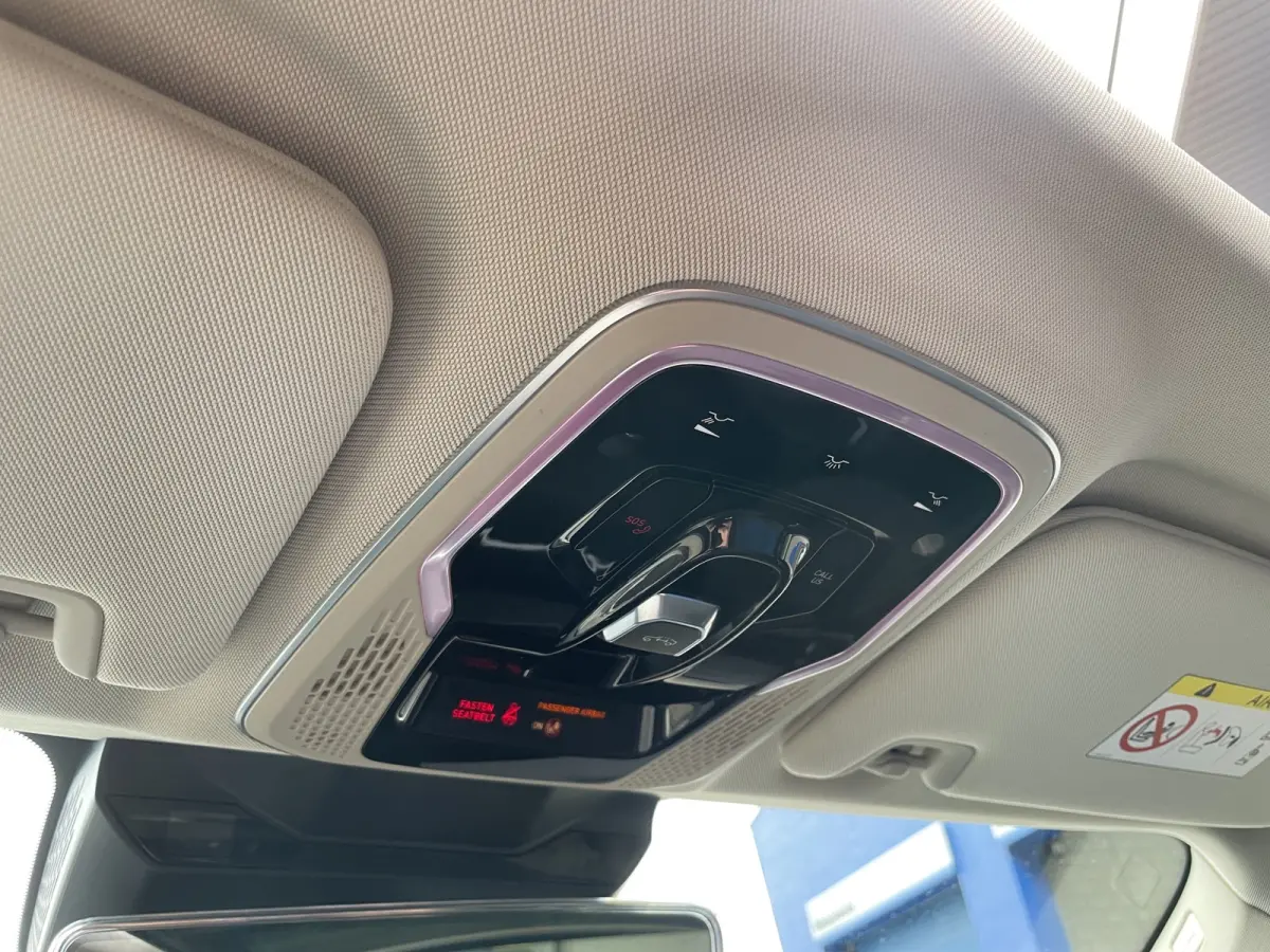 1.5 261PK | Org. NL | BTW- Auto | Pano | Adap. Cruise | Apple Carplay