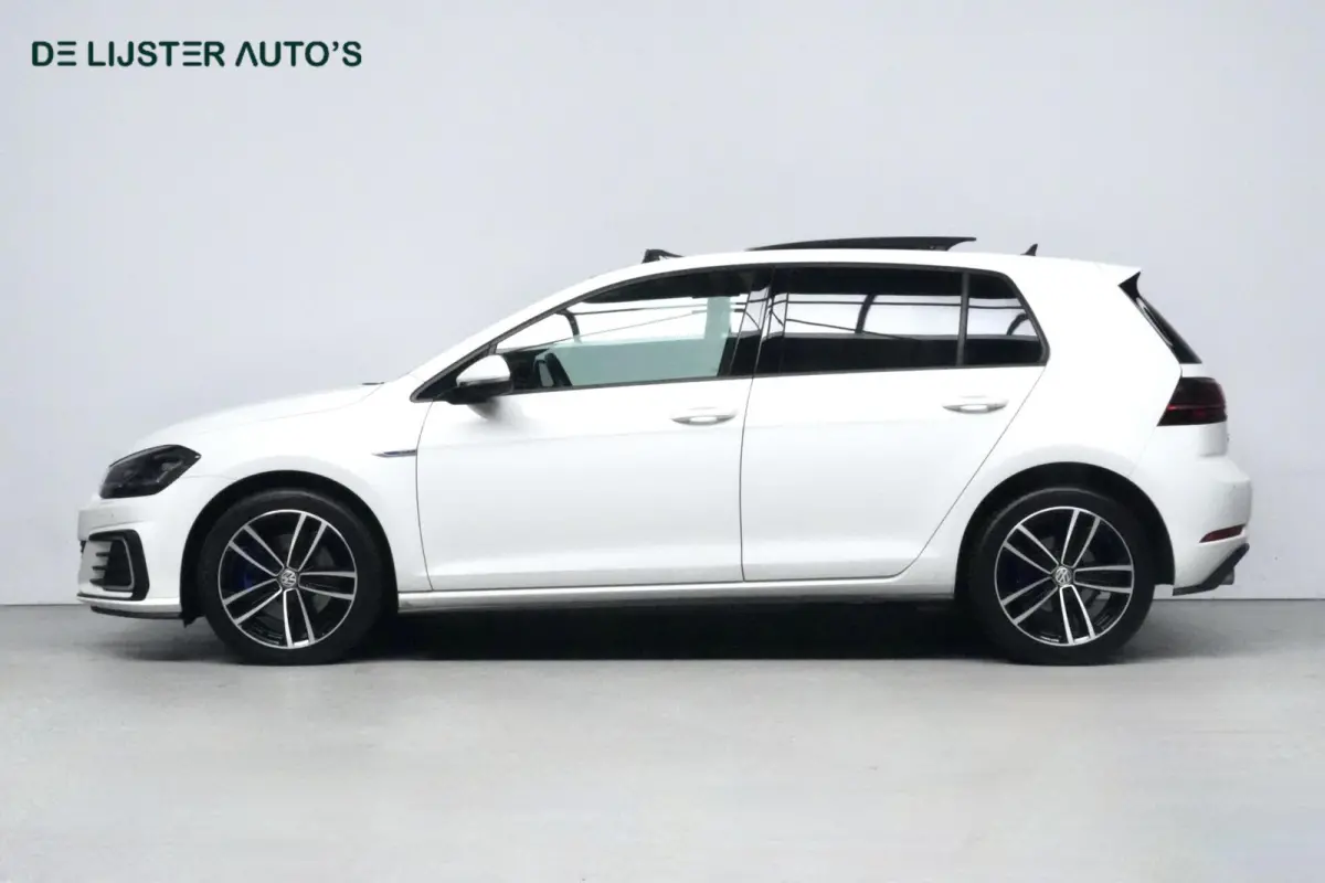 7.5 Facelift 1.4 TSI GTE | Pano-dak | Virtual | CarPlay | Acc | Stoelverwarming | Pdc | Led |