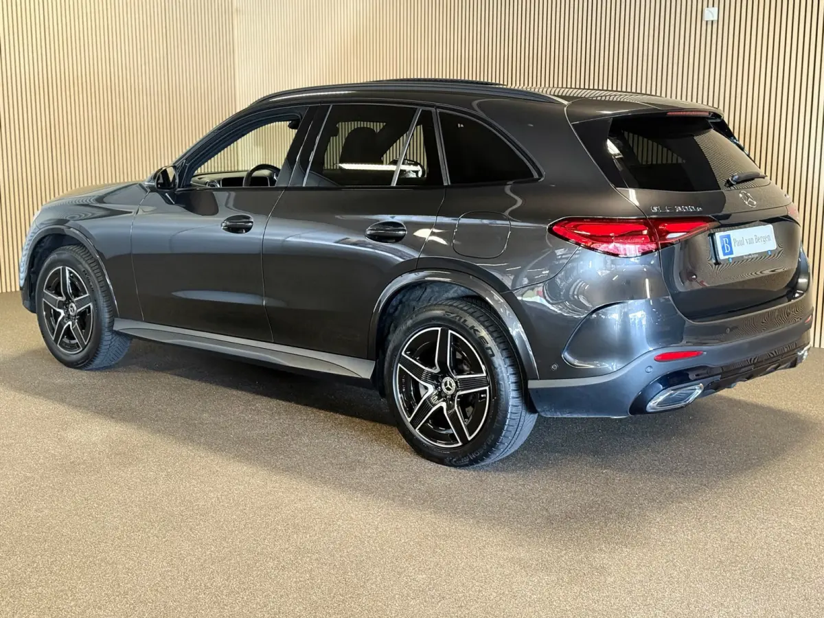 4 Matic AMG STYLING-PANORAMA-TREKHAAK-MEMORY-NIGHT-ACC-360 CAMERA-COMPLEET
