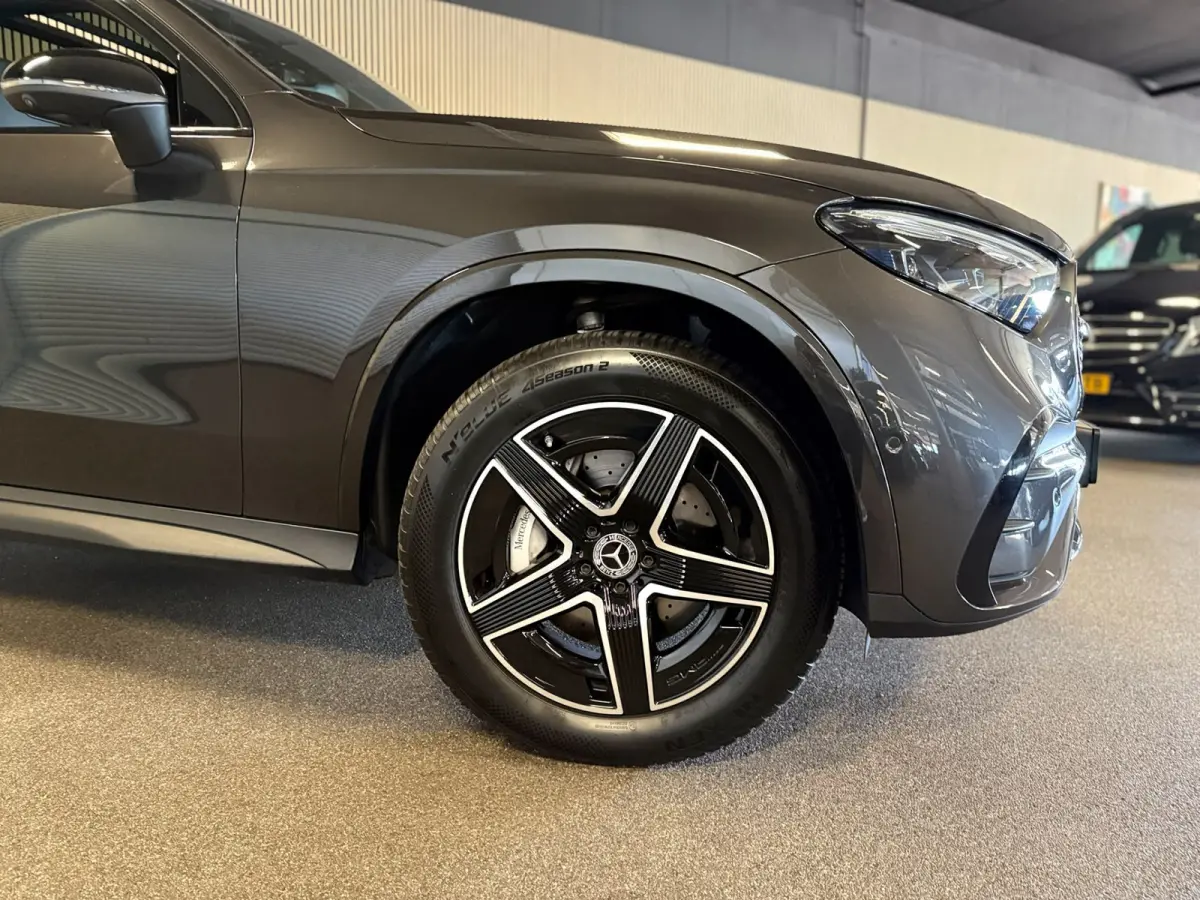 4 Matic AMG STYLING-PANORAMA-TREKHAAK-MEMORY-NIGHT-ACC-360 CAMERA-COMPLEET