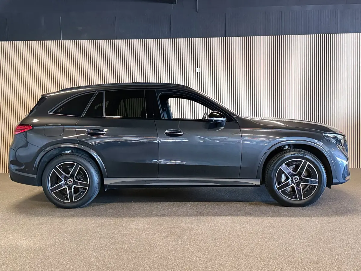 4 Matic AMG STYLING-PANORAMA-TREKHAAK-MEMORY-NIGHT-ACC-360 CAMERA-COMPLEET