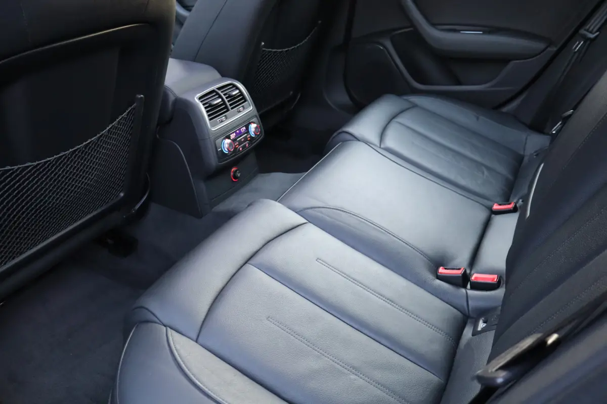 2.0 TFSI QUATTRO 252PK Lease Edition NL-auto NAP I 18" I Pano I Bose I Keyless I Leer I Schuifdak I Memory I PDC I Winterpakket I Navi I Led I