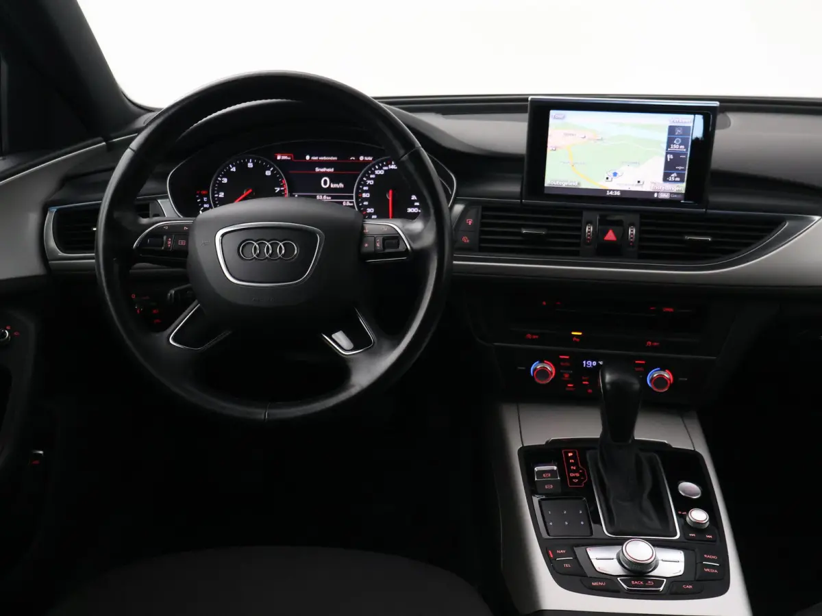 1.8 TFSI 190 PK AUT. *1e EIGENAAR* ULTRA BUSINESS + XENON | NAVIGATIE | 4-ZONE CLIMATE