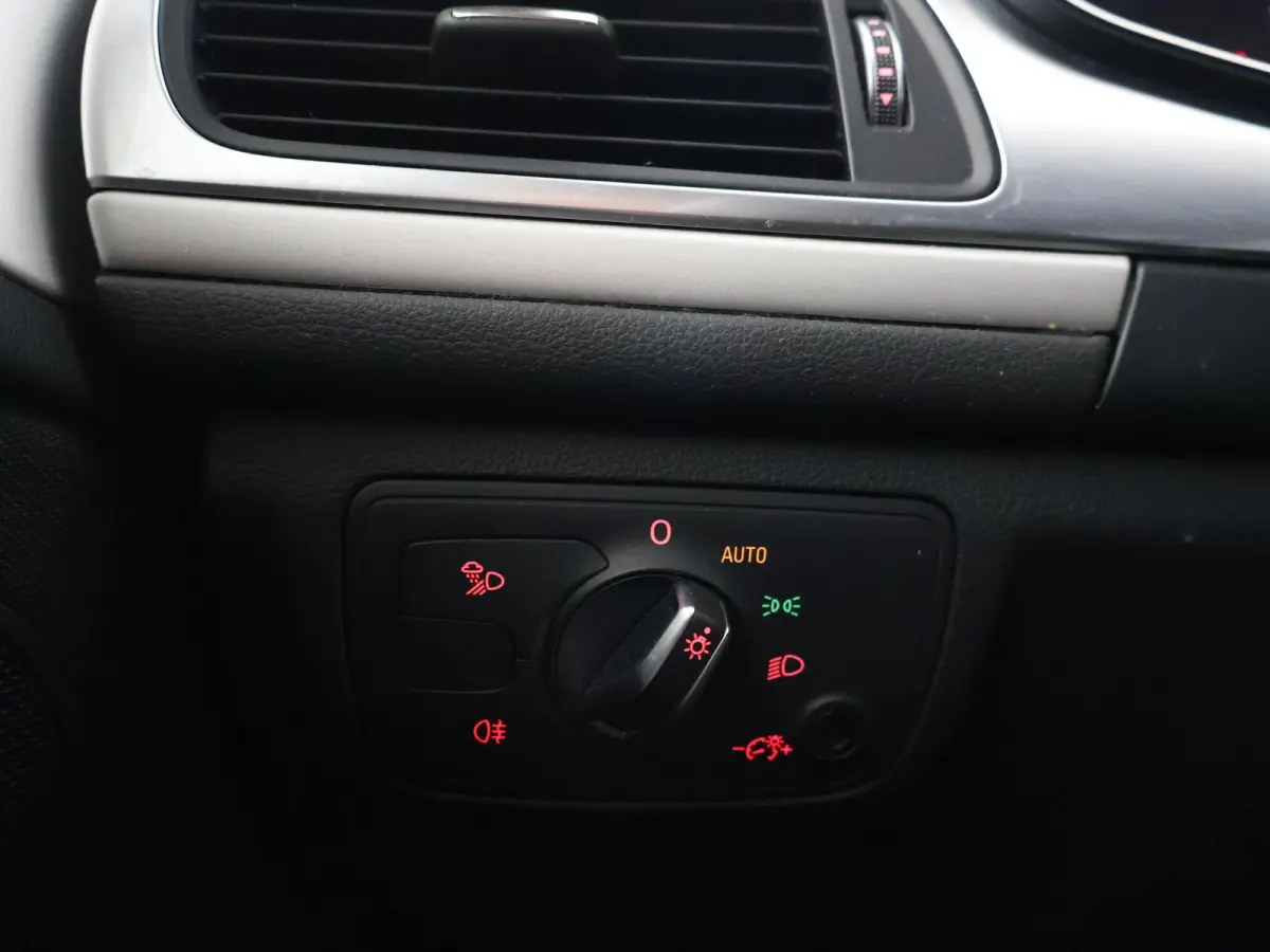 1.8 TFSI 190 PK AUT. *1e EIGENAAR* ULTRA BUSINESS + XENON | NAVIGATIE | 4-ZONE CLIMATE